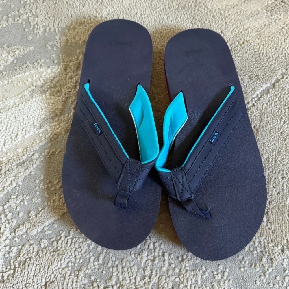 Sanuk flip flop bundle Ziggy navy and brown sandals men’s 12